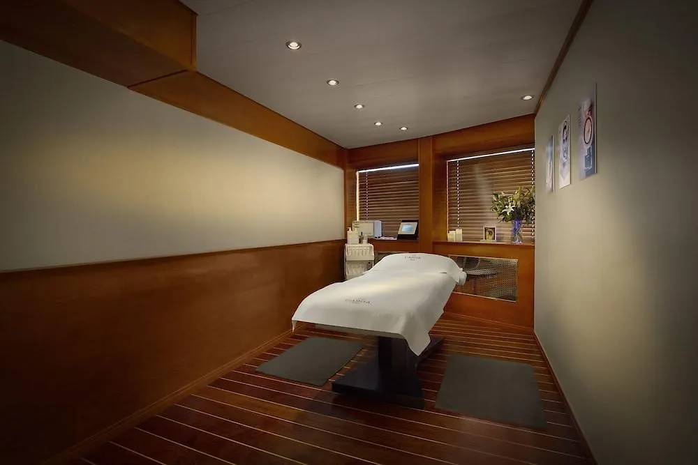 Sunborn London Yacht Hotel